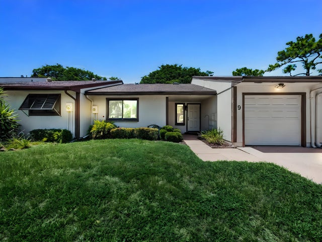 2 of 34 - 9 Brompton Lane, Boynton Beach, FL