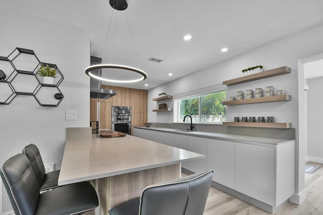 4 of 26 - 803 Bluebird Drive, Delray Beach, FL