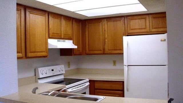 5 of 7 - 1500 Se Royal Green Circle #a-204, Port Saint Lucie, FL