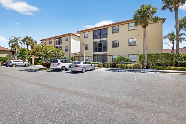 2 of 58 - 5147 Europa Drive #w, Boynton Beach, FL