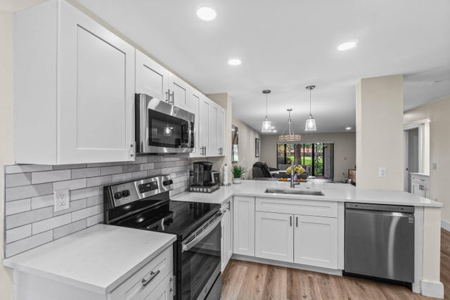 5 of 49 - 18 Stratford Drive #unit E, Boynton Beach, FL