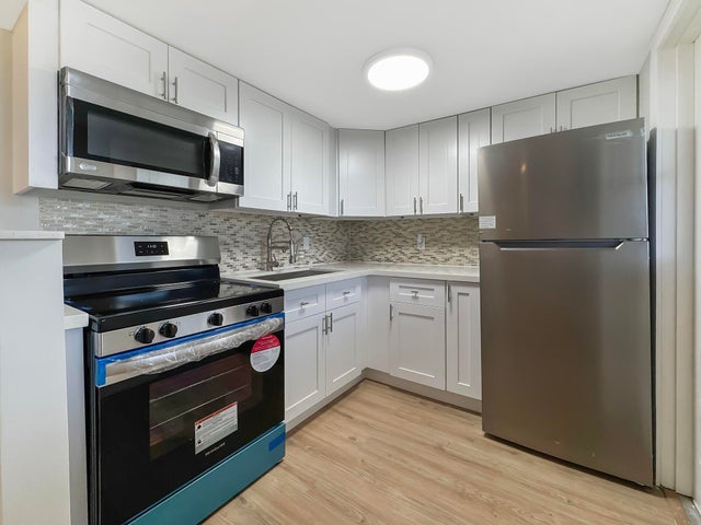 1 of 26 - 2213 Ne 1st Court #204, Boynton Beach, FL