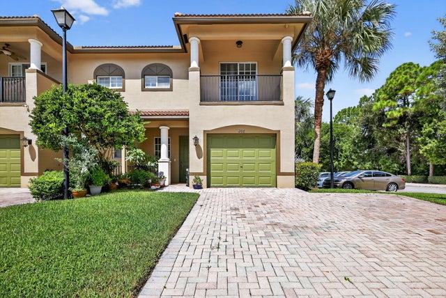 1 of 29 - 6272 S Military Trail #206, Lake Worth, FL