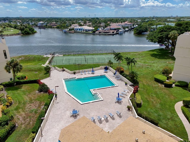2 of 79 - 372 Golfview Road #403, North Palm Beach, FL
