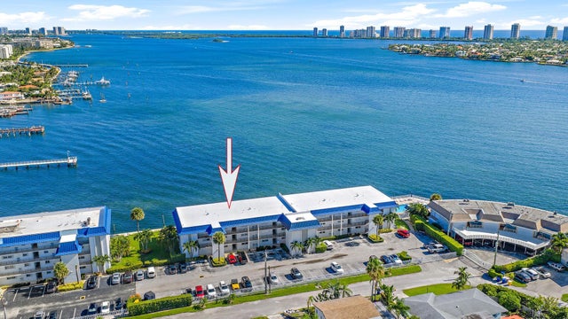1 of 21 - 400 Wilma Circle #103, Riviera Beach, FL