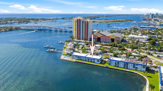 2 of 21 - 400 Wilma Circle #103, Riviera Beach, FL