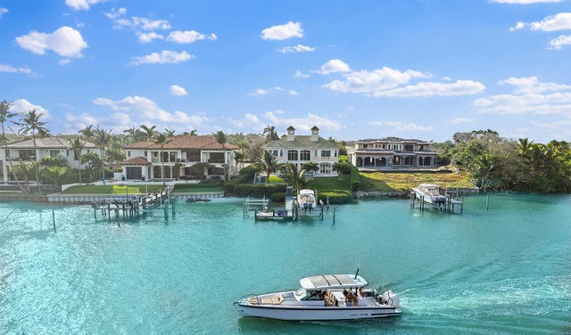 4 of 80 - 17129 Se Limerick Court, Tequesta, FL