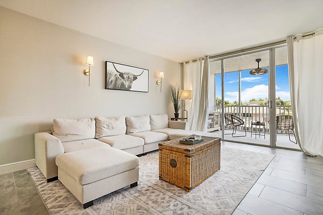 2 of 37 - 3180 Ne 48th Court #210, Lighthouse Point, FL