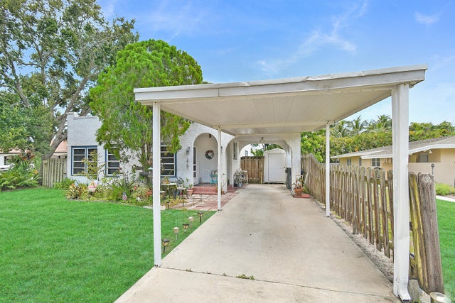 3 of 53 - 413 Se Hibiscus Avenue, Stuart, FL