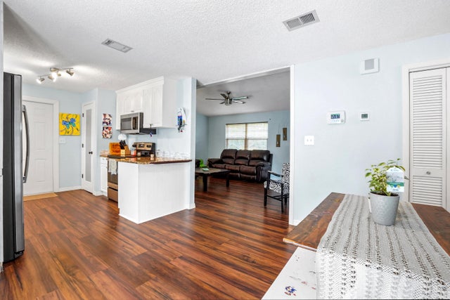 5 of 44 - 4872 126th Drive N, West Palm Beach, FL