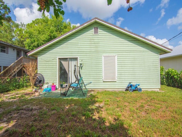 2 of 18 - 2240 86th Drive, Vero Beach, FL