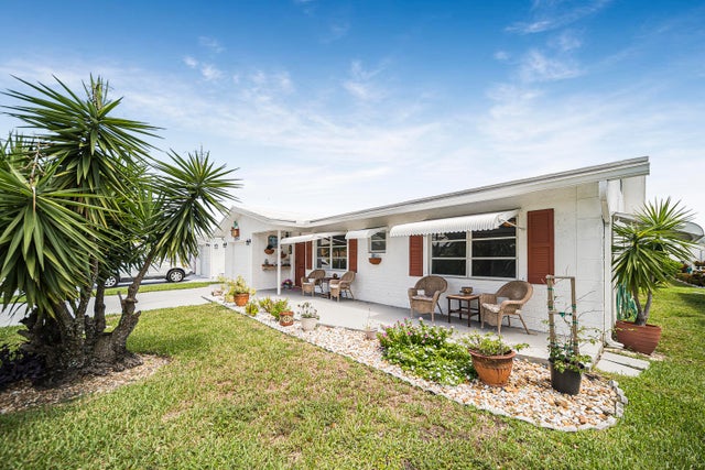 2 of 35 - 2104 Sw 24th Street, Boynton Beach, FL