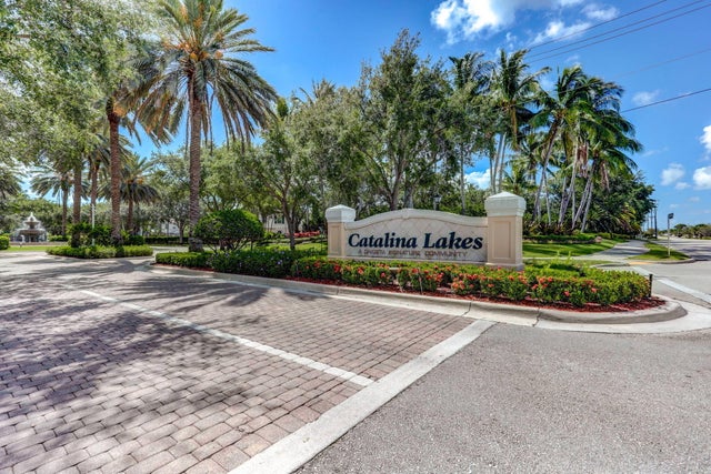 3 of 52 - 452 Capistrano Drive, Palm Beach Gardens, FL