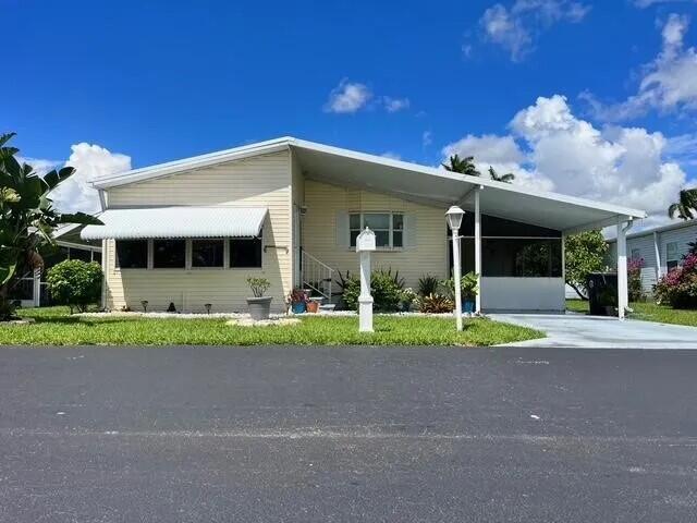 1 of 34 - 6157 Seashore Dr, #106, Lake Worth, FL