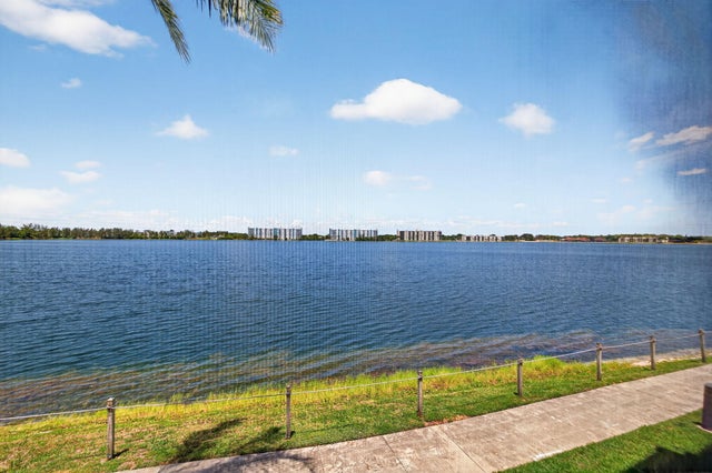 3 of 43 - N/A, Oakland Park, FL