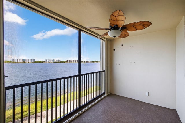 4 of 43 - N/A, Oakland Park, FL