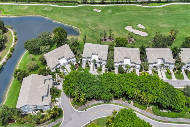 3 of 43 - 10303 N Andover Coach Lane #b1, Lake Worth, FL