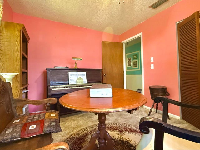 2 of 21 - 945 33rd Avenue Sw, Vero Beach, FL