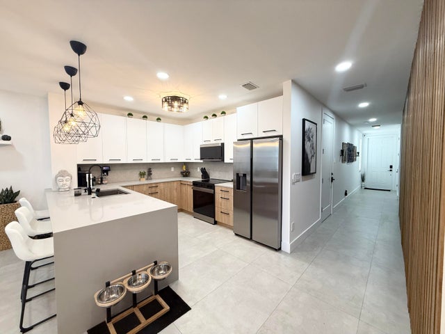 2 of 33 - 1015 Ventnor Avenue #3d, Delray Beach, FL