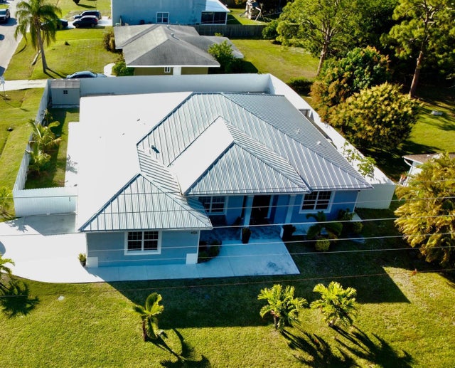 3 of 56 - 2092 Sw Airoso Boulevard, Port Saint Lucie, FL