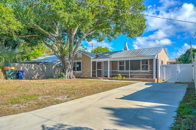 2 of 21 - 1204 Easter Avenue, Fort Pierce, FL