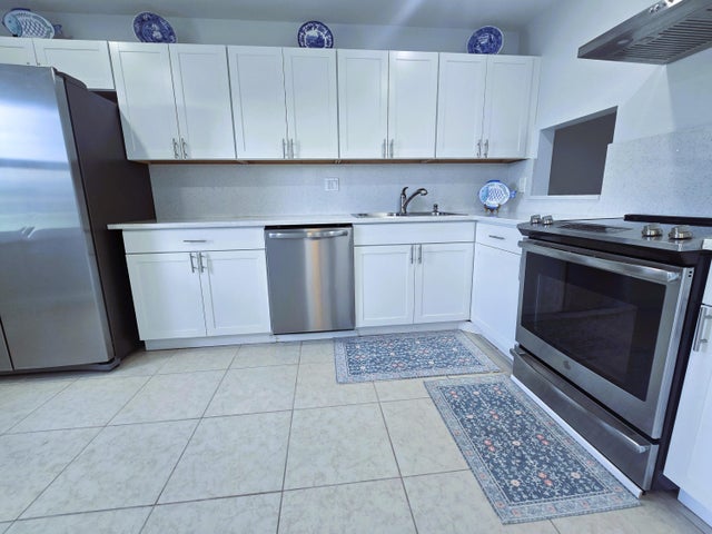 2 of 25 - 2886 Fernley Drive E #40, West Palm Beach, FL
