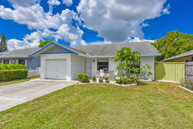 2 of 32 - 5914 Se Wilsie Drive, Stuart, FL