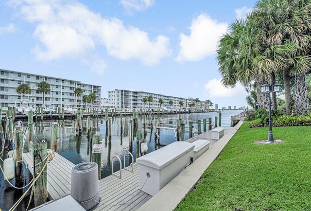 1 of 25 - 135 Shore Court #203, North Palm Beach, FL