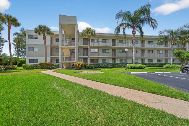 1 of 44 - 5574 Witney Drive #102, Delray Beach, FL