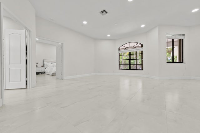 4 of 50 - 15922 83rd Lane N, Loxahatchee, FL