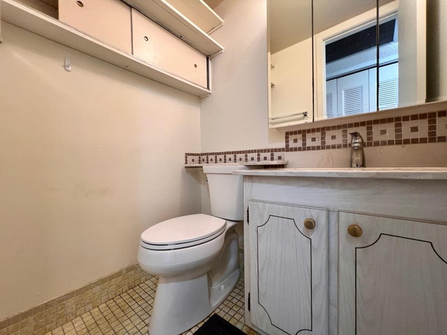 5 of 16 - 434 Southampton B, West Palm Beach, FL