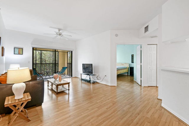 3 of 44 - 2727 Anzio Court #307, Palm Beach Gardens, FL