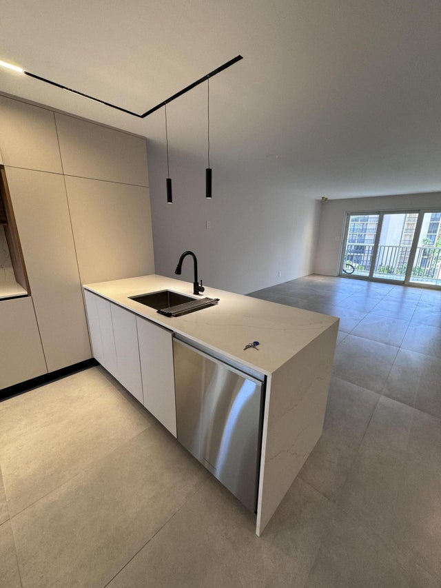 3 of 42 - 2871 N Ocean Boulevard #r444, Boca Raton, FL