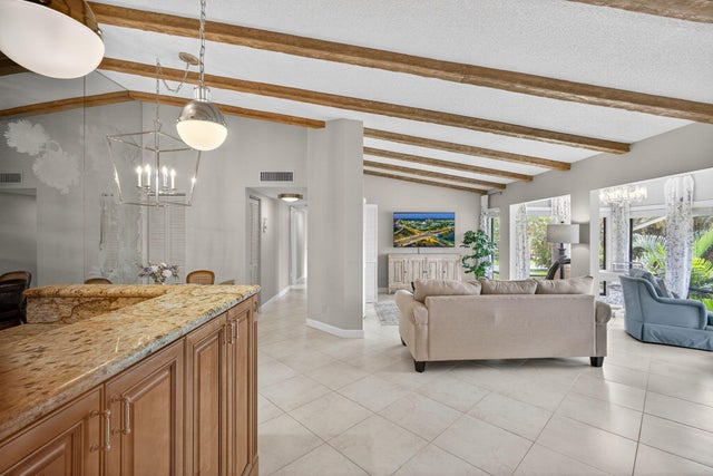 3 of 42 - 1100 Duncan Circle #204, Palm Beach Gardens, FL