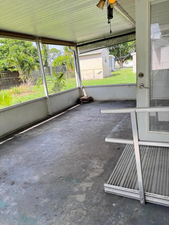 5 of 7 - 6064 Fair Green Road, West Palm Beach, FL