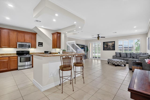 3 of 41 - 126 Se Crestwood Circle, Stuart, FL