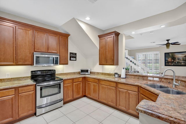 5 of 41 - 126 Se Crestwood Circle, Stuart, FL