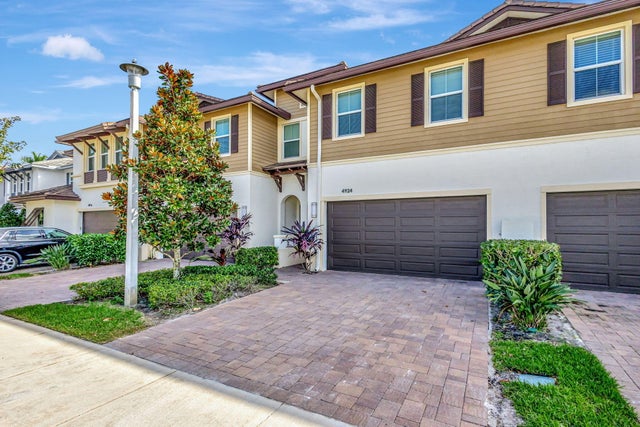 2 of 49 - 4924 Pointe Midtown Way, Palm Beach Gardens, FL
