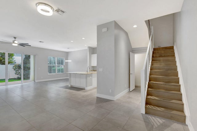 4 of 49 - 4924 Pointe Midtown Way, Palm Beach Gardens, FL