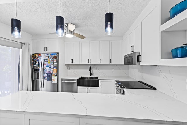 3 of 43 - 3587 Silver Lace Lane #58, Boynton Beach, FL