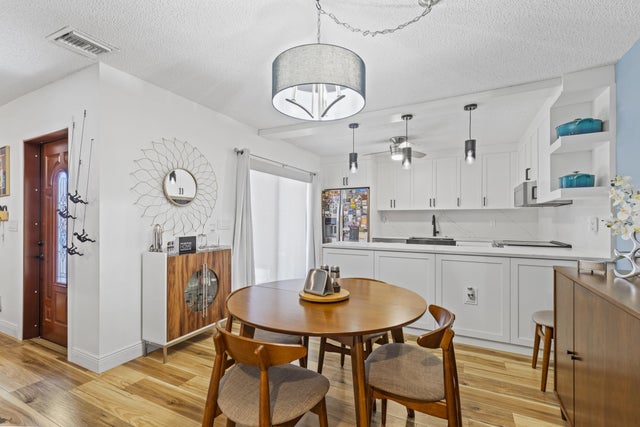 4 of 43 - 3587 Silver Lace Lane #58, Boynton Beach, FL