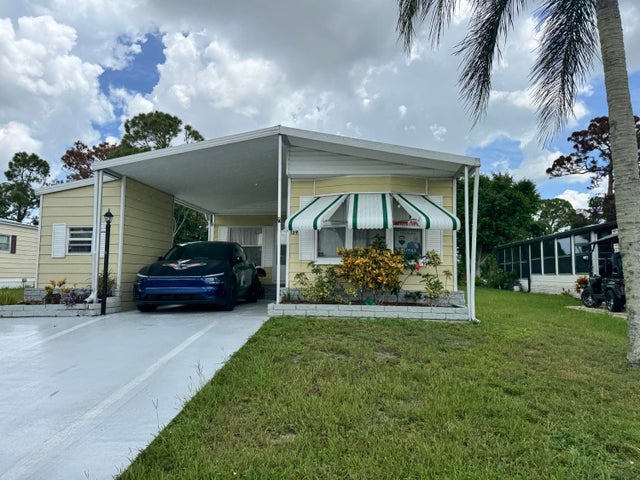 1 of 12 - 139 Calle De Lagos, Fort Pierce, FL