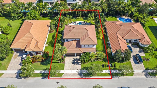 3 of 33 - 111 Manor Circle, Jupiter, FL