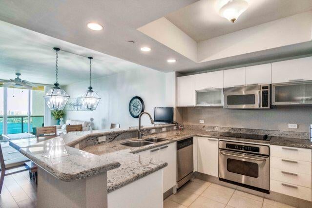 4 of 49 - 2650 Lake Shore Drive #2203, Riviera Beach, FL