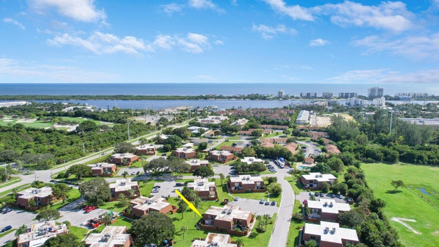 2 of 20 - 3900 County Line Road #21d, Tequesta, FL