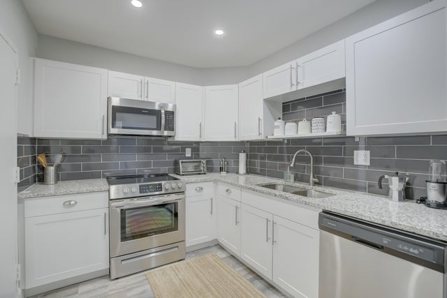 2 of 47 - 500 Bayview Drive #727, Sunny Isles Beach, FL