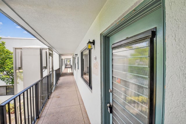 2 of 71 - 15072 Ashland Place #136, Delray Beach, FL