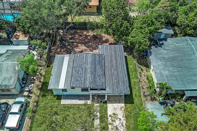 2 of 33 - 14120 Nw 5th Avenue, North Miami, FL