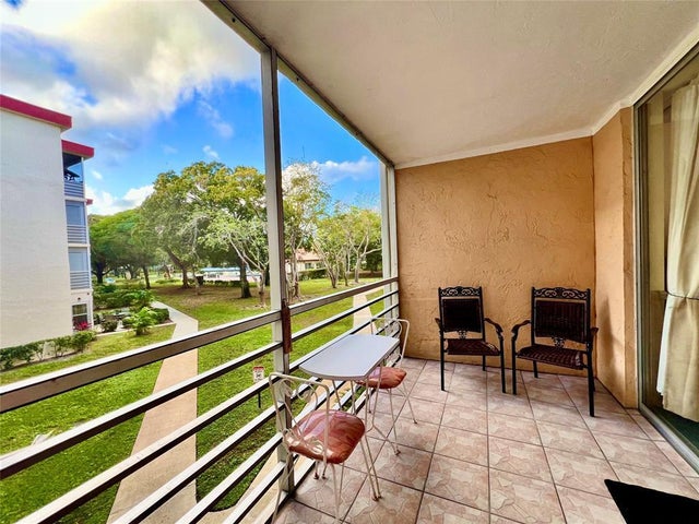 2 of 20 - 3001 Nw 48th Avenue #240, Lauderdale Lakes, FL