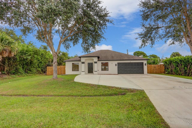 183 Sw Ladybug Drive, Port Saint Lucie